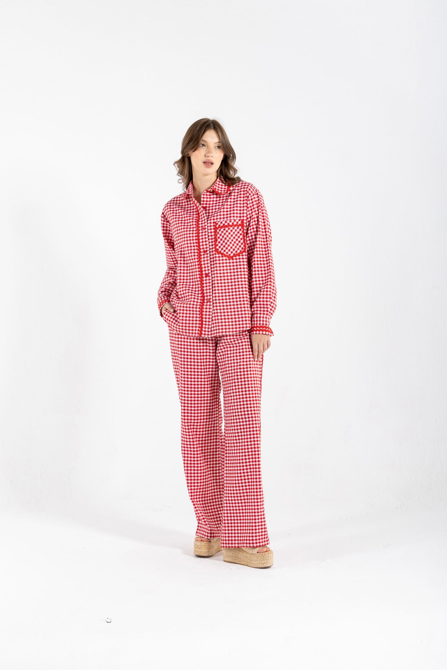 GINGHAM PANTS IN RED