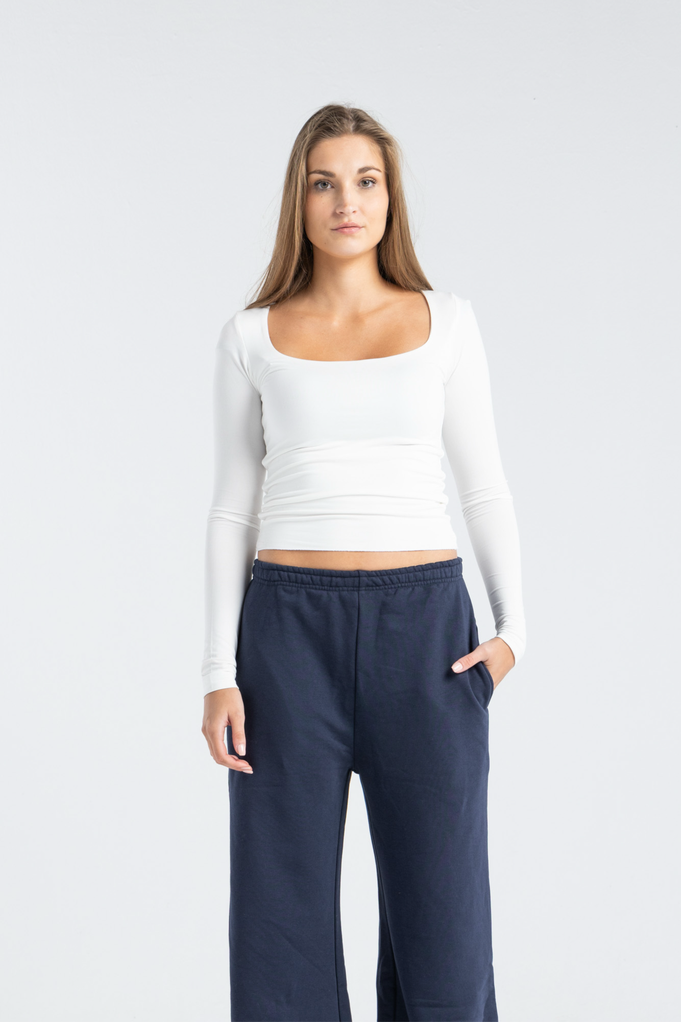 SQUARE NECK TOP IN WHITE