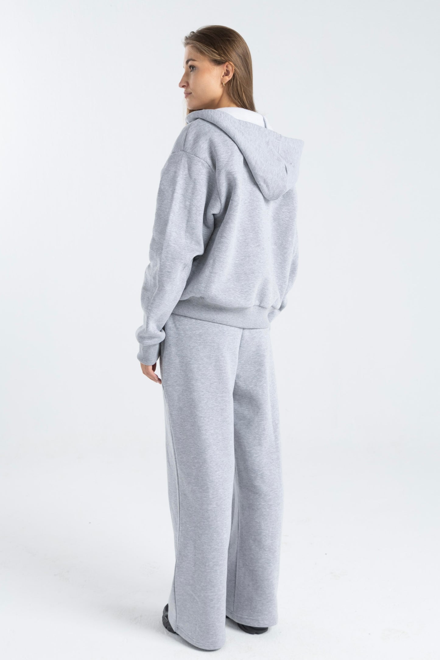 FEHE CONCEPT SIGNATURE SWEATPANTS IN HEATHER GREY