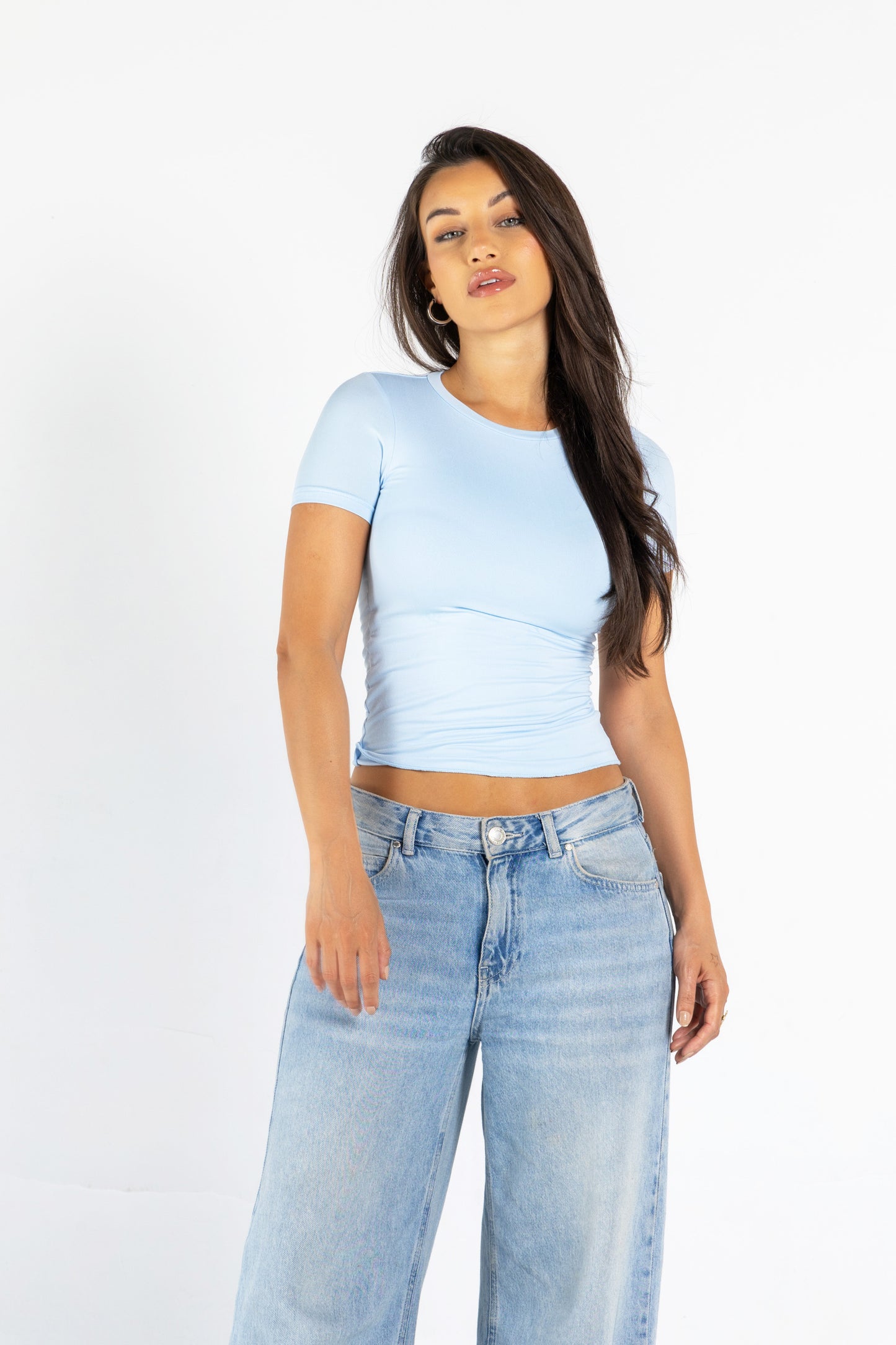 ROUND NECK SHORT SLEEVES TOP IN BABY BLUE