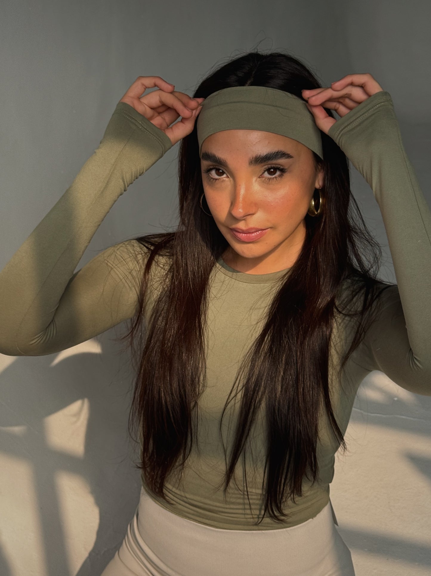 ROUND NECK LONG SLEEVE TOP IN MATCHA
