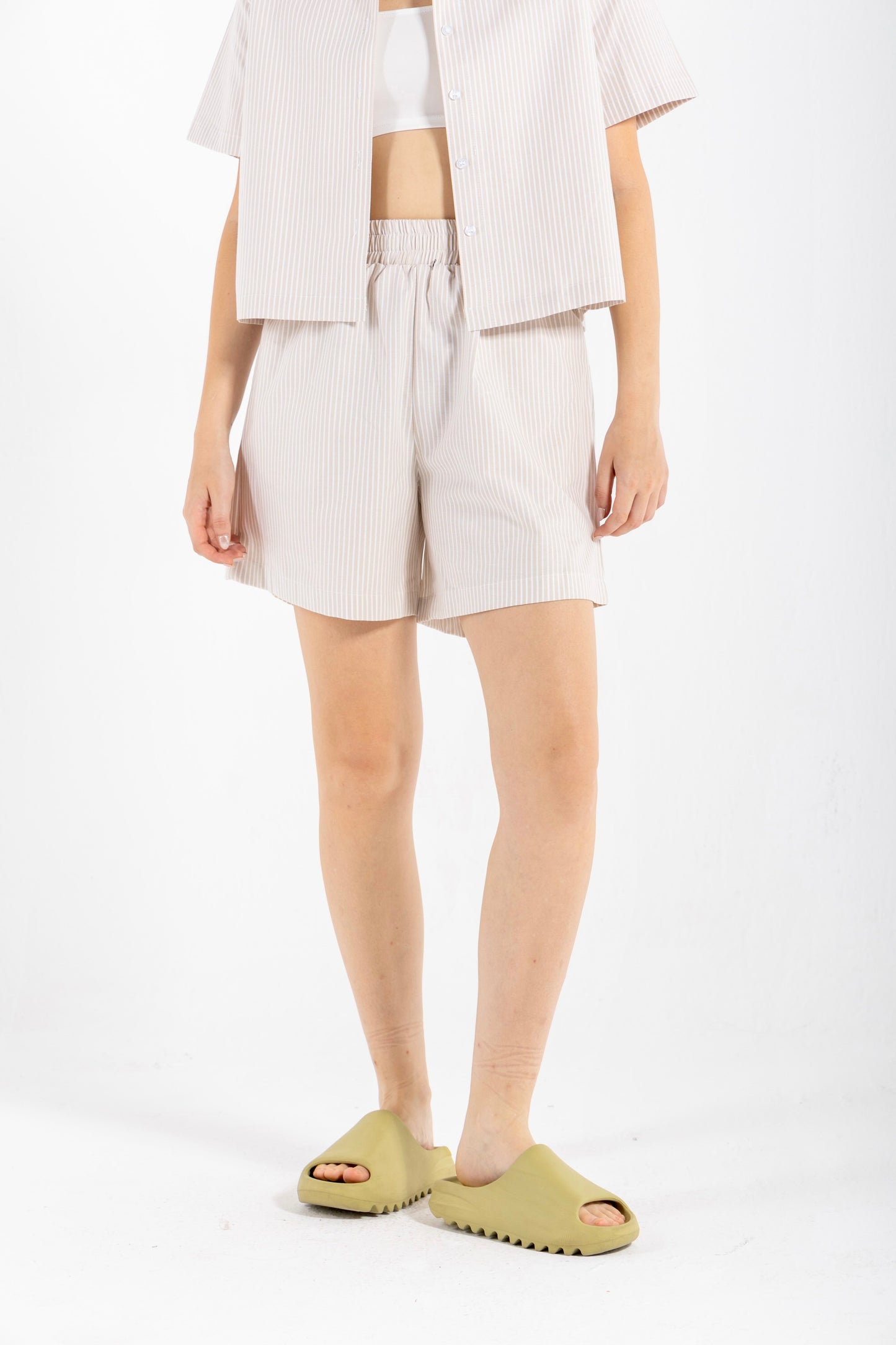 STRIPED SHORTS IN BEIGE