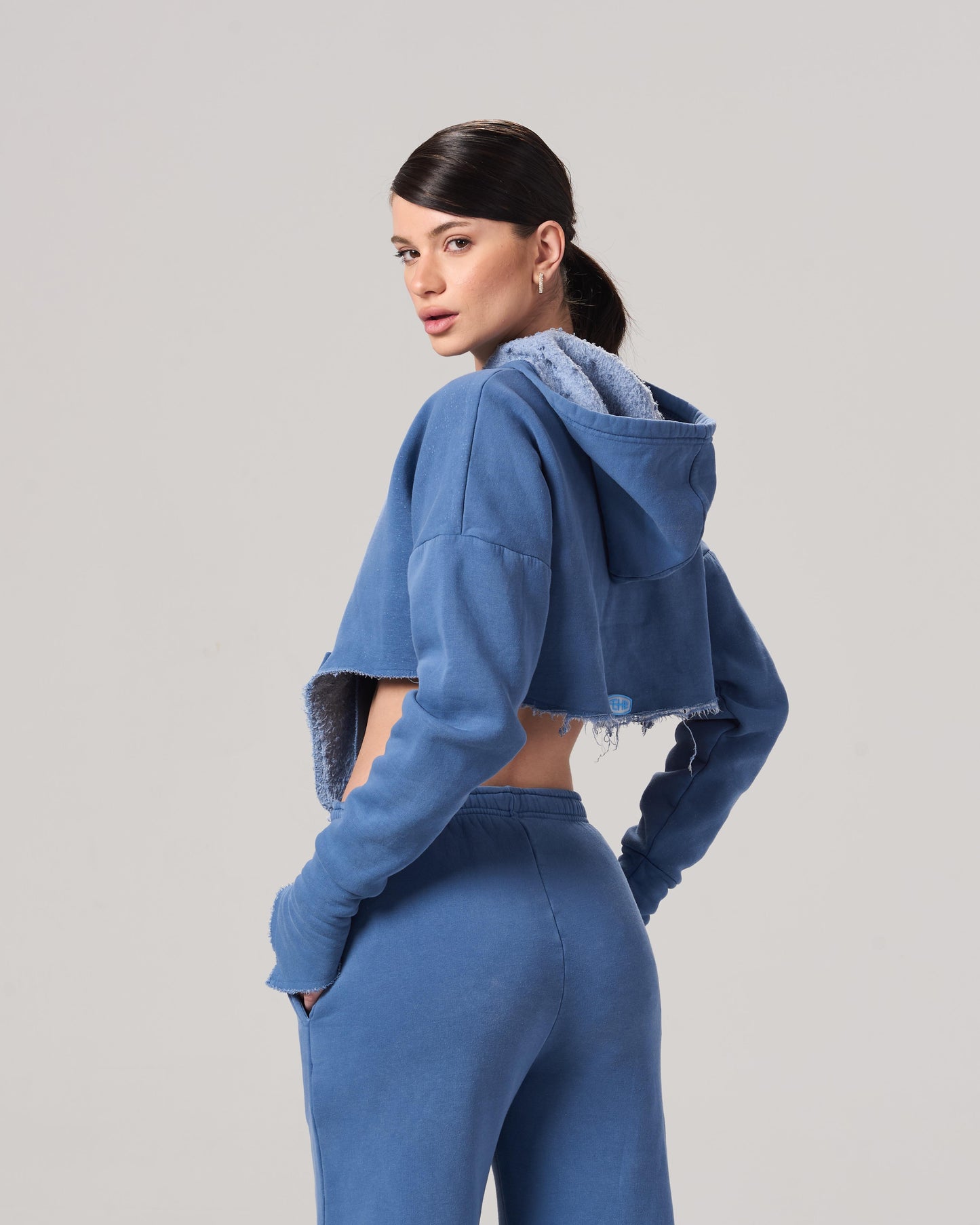 THE ZIPPER-VHOODIE WASHED SET IN SKY BLUE