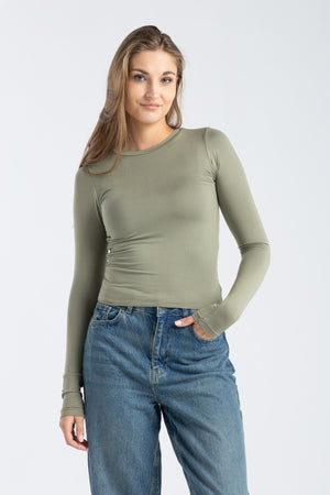 ROUND NECK LONG SLEEVE TOP IN MATCHA