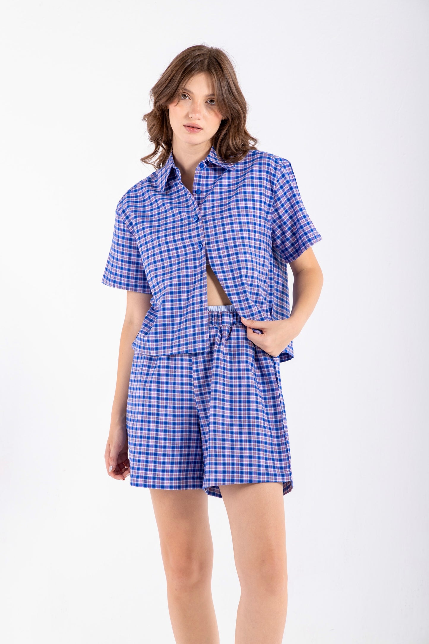 CHECKERED SHORTS IN BLUE