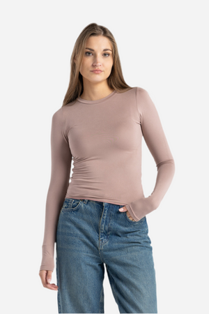 ROUND NECK LONG SLEEVE TOP IN NUDE