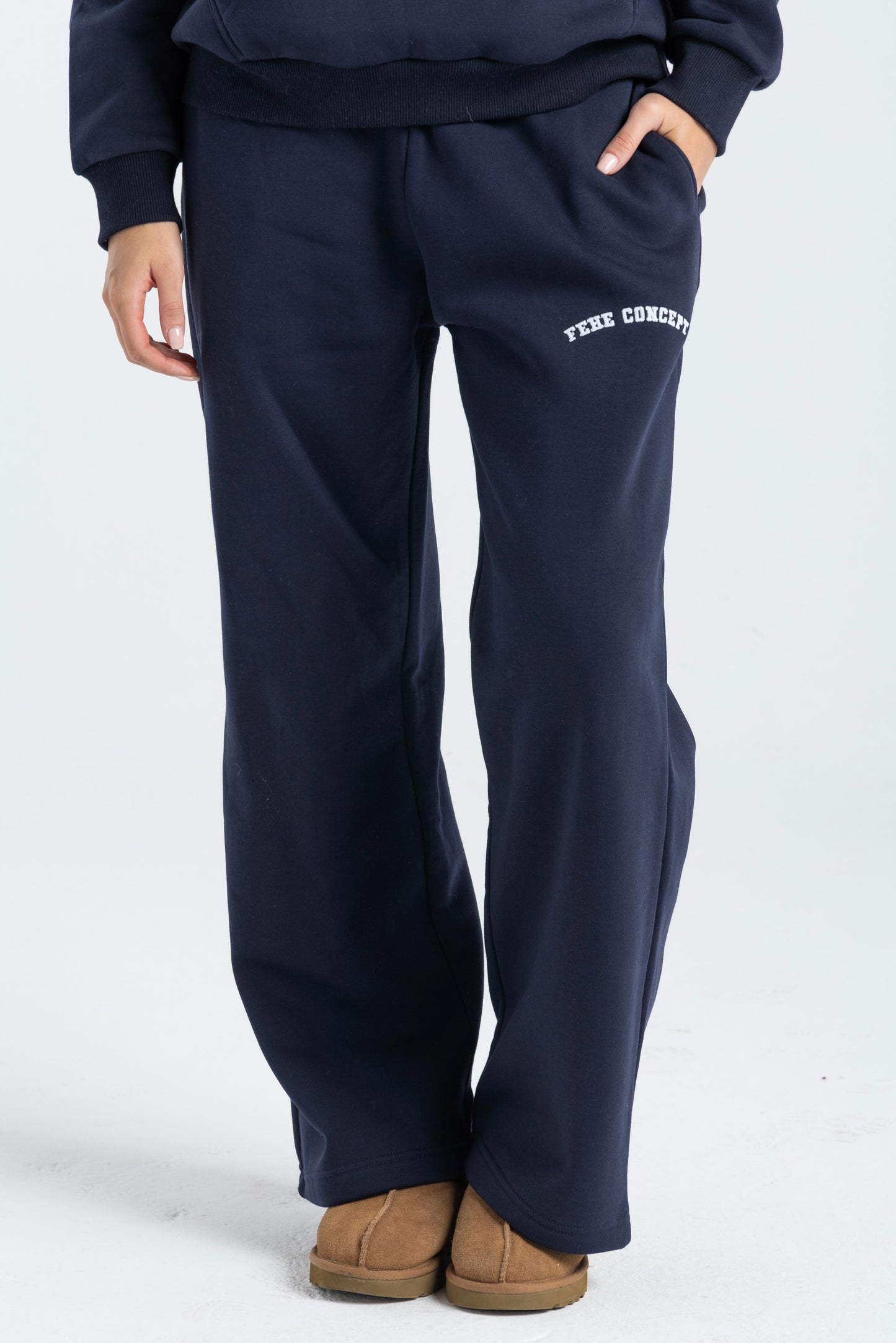 FEHE CONCEPT CLUB STRAIGHT LEG SWEATPANTS IN NAVY BLUE