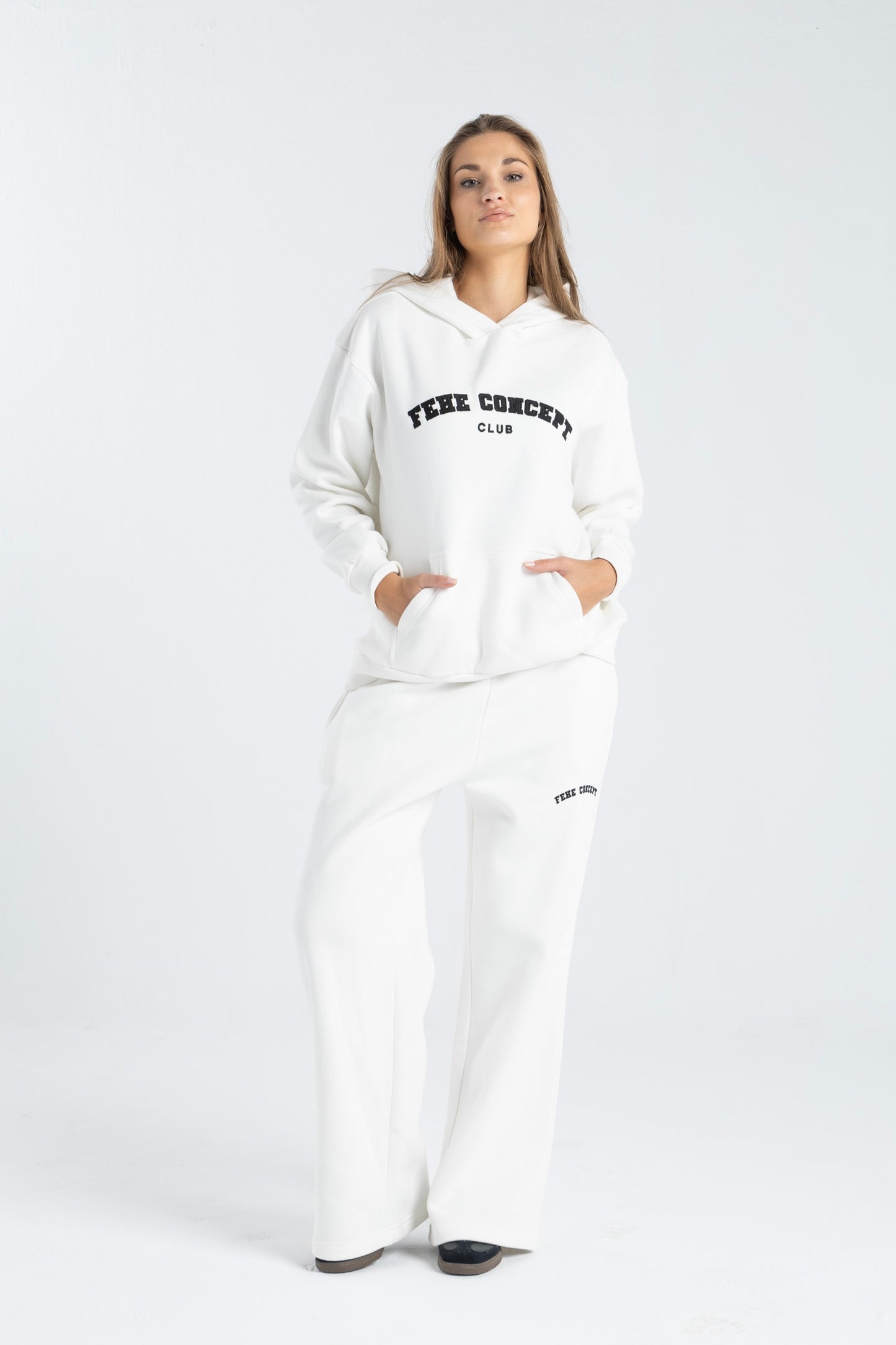 FEHE CONCEPT CLUB STRAIGHT LEG SWEATPANTS IN WHITE