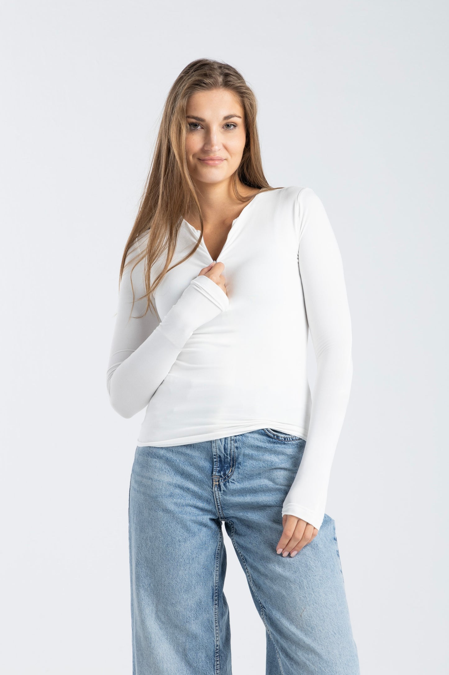 HALF-ZIP TOP IN WHITE